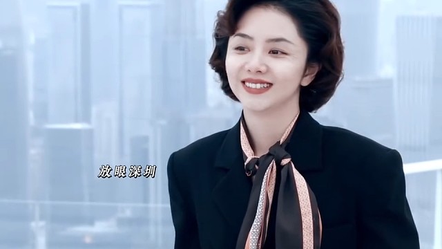 全剧最伟大的美学镜头！三足鼎女性站主导位