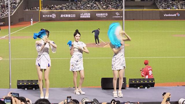 都好眼熟啊 #清纯甜美 #甜美女孩 #元气少女 #身材很哇塞 #模特美女