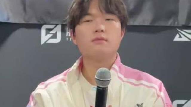 从淘汰赛起你的状态十分火热，那你个人面对到先锋赛有什么期待呢？

Bin：先锋赛的话，希望就是可以一