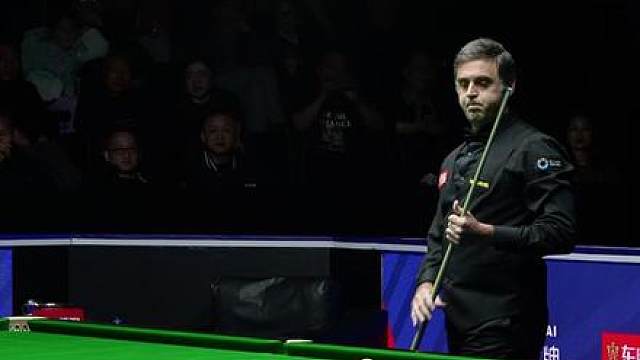 胜负之外，这是斯诺克精神的传承与温度， 罗尼·奥沙利文6-5战胜吴宜泽晋级2026世界公开赛决赛！