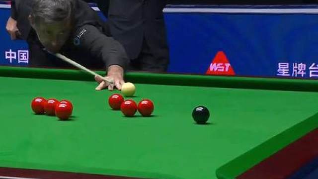 嗨翻全场！吴宜泽打出教科书般的逆转，强行校位考验功力