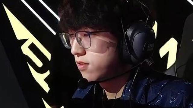 hanghang五排遇到科技，从头到尾一直举报也没用