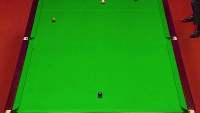 晖哥过于尊重塞尔比，五杆炸裂斯诺接连不断，塞尔比气的弃杆离场