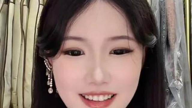 漾漾妈和鸽鸽联动了鸽鸽遇到人生难题了，不配合呢过不了，配合呢就合法纠缠呢哈哈哈