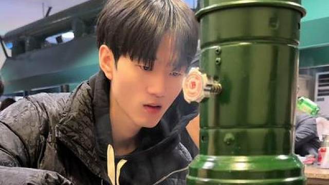 冠军儿给我烤上肉了