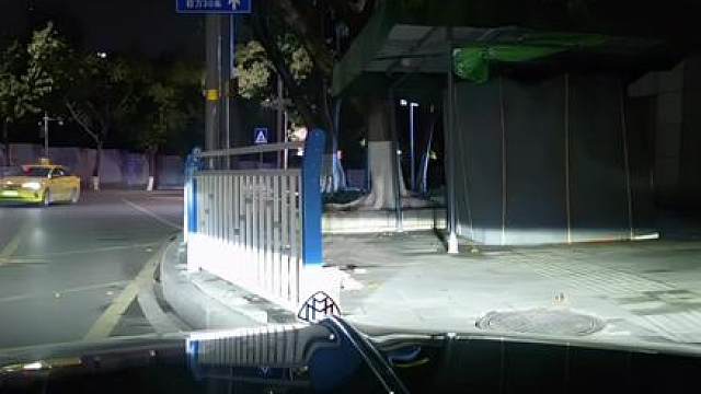 你六月份陪我回学校毕业 听到没