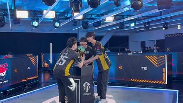 PGS夺冠Vlog来咯！兄弟们我们是冠军！