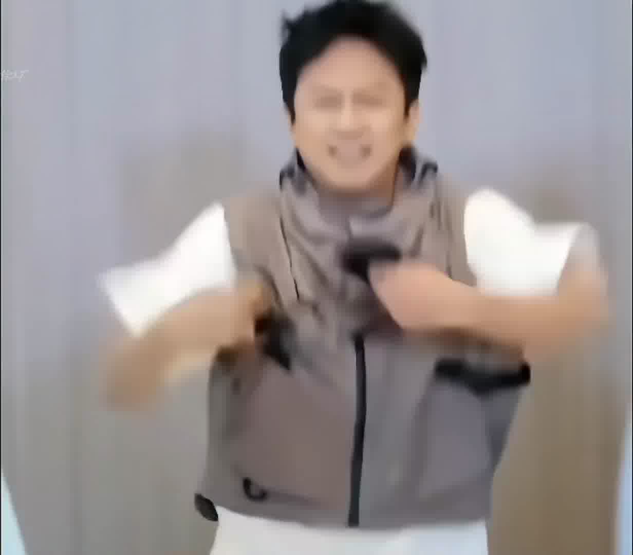 陈赫：what are you 弄啥勒？