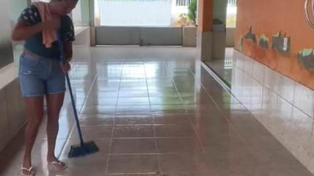 减速带之解压的工作现场