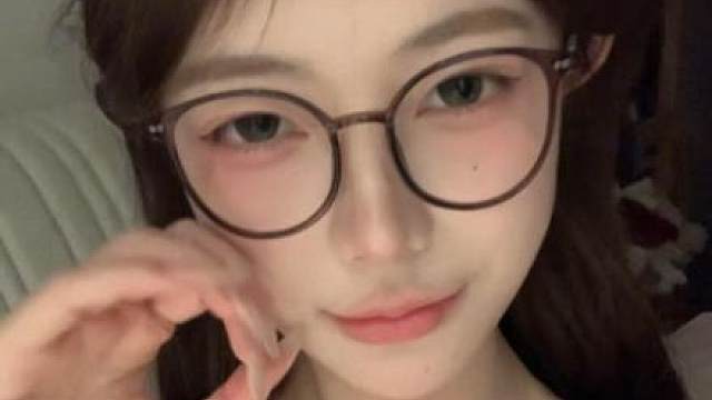 别紧张 我又不是什么好人