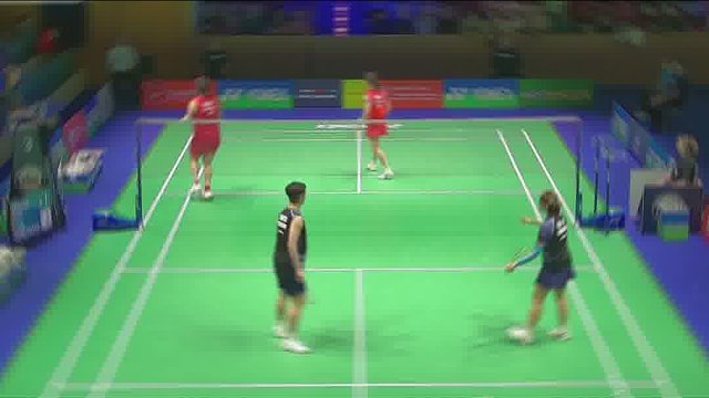 程星张驰前场不断施压 连续进攻打蒙对手