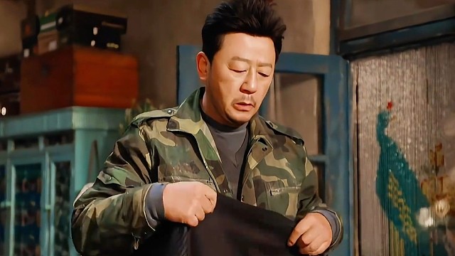 这么好的养父母，配享太庙 #父辈的荣耀#好剧推荐#