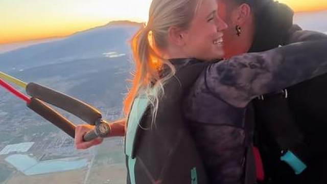 原声跳伞把焦虑交给风，