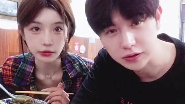 你往细节里看一眼 爱与不爱都太过明显