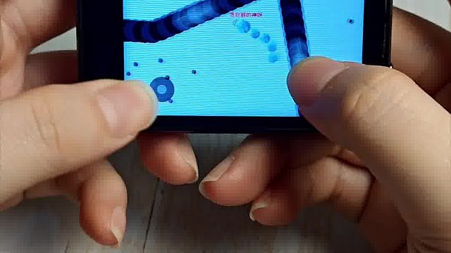 这...mini手机？