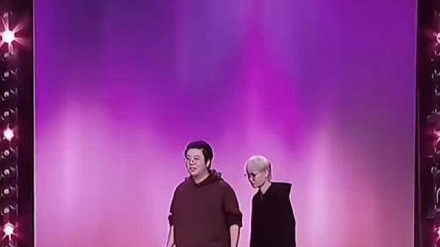 我和仇人同框就这样