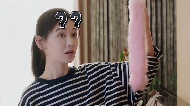 姐妹们，你闺蜜家是不是也有一条尾巴！