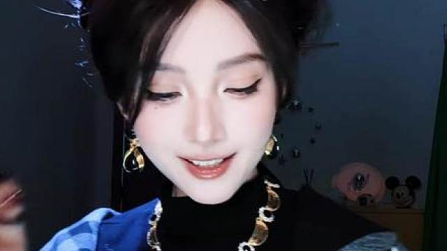 你是名媛吗?你就敢来做美甲