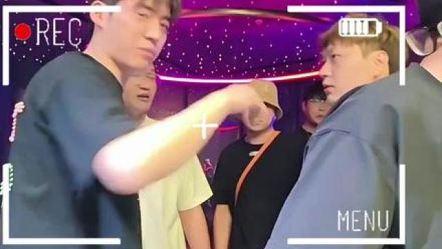 瓦子全是人脉