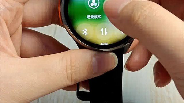 可以插卡打电话