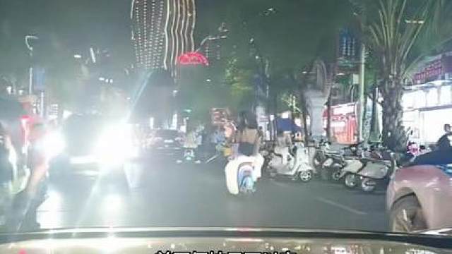 出去玩就带这样的兄弟