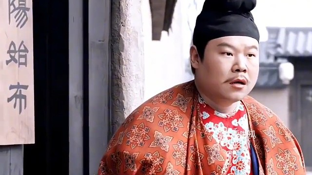 这个细节绝了，有贵客才开正门