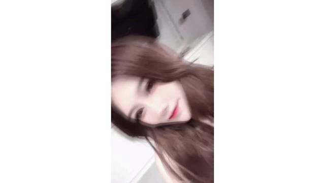 别人问我想要什么 我悄悄指了指你