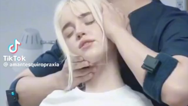 只是一个普通的正骨视频
