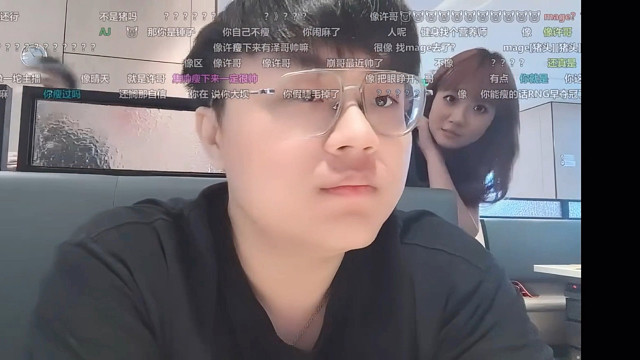 mage突然出现在sask身后，一欣一翼终于吃上了海底捞