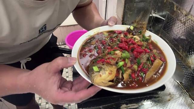 红烧鲫鱼