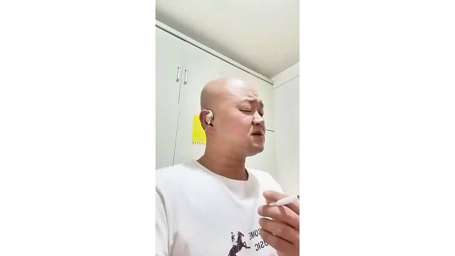 喜欢音乐的大叔