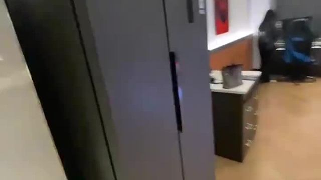 5人间过一会儿就变成了10人间