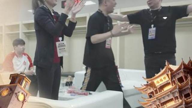 【获胜时刻】恭喜成都AG电子竞技俱乐部 ，拿下 2026CFPL春季赛冠军！