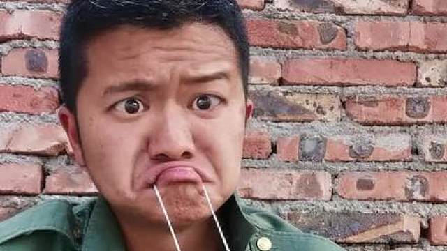 这眼神全网无人能比