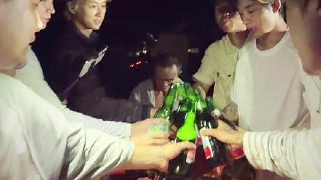 “感谢蛇哥这几天的照顾”
