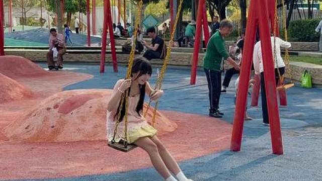 如何在街上要女生微信？