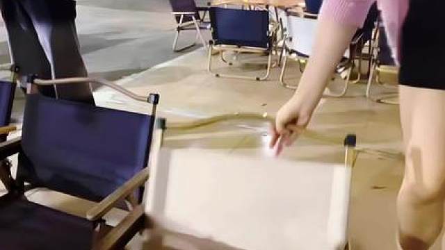 猪悠大方展示黑色 -