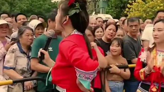 广西三月三“歌圩节”