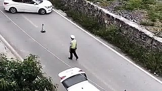 還真拿他沒(méi)辦法