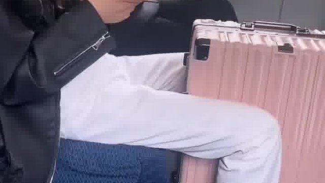 这是咋了