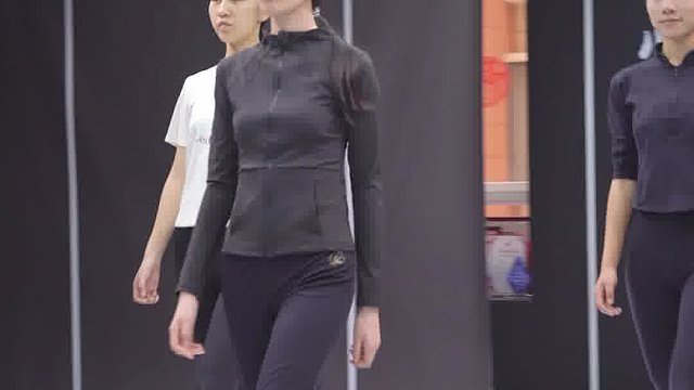 27届航服，服表生，初学站位，有点难