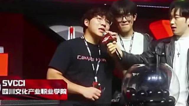 首发五个赋能，结果场下三个教练是神话
