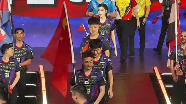 二六年独牙二百万冠军究竟会花落谁家让我们拭目以待！