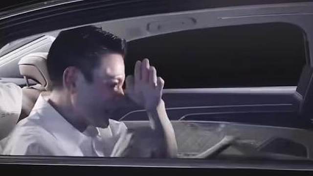 "圈出你身边有实力给你拿下的人“！