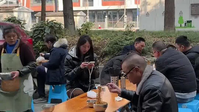 一家藏在巷子里很有水准的私房面馆，只卖一种面