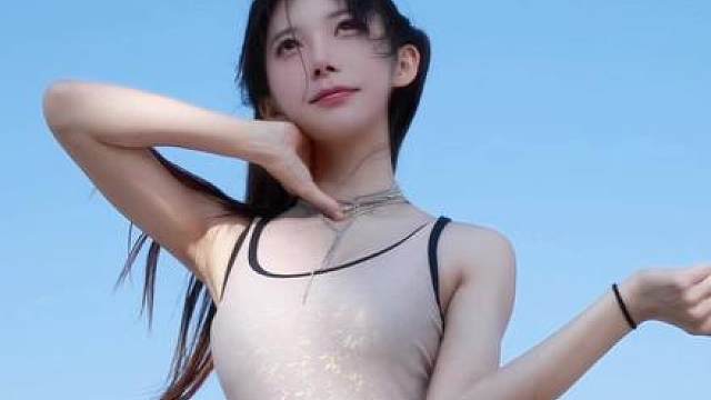 别着水了，肚子疼