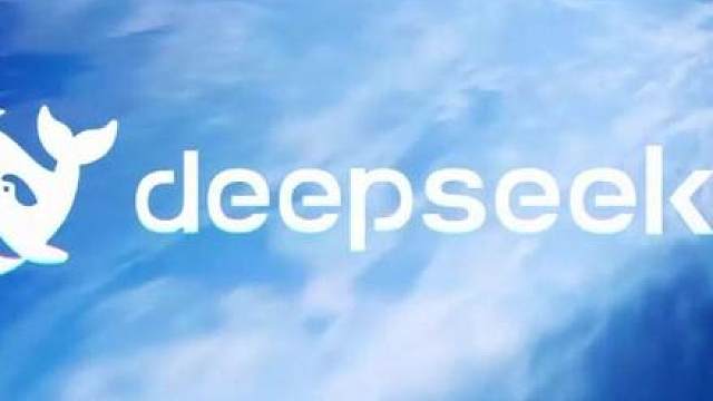 DeepSeek V4模型正式发布，底层代码从英伟达CUDA全面迁移到华为CANN，中国最强AI大模型，把美国芯片踹了，投奔国产芯片了，这一刻，中国AI第一次不用给美国交保护费了。