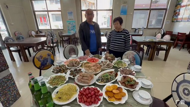 河北北戴河刘庄夜市海上渔家主题客栈民宿每人88起包吃包住吃海鲜！