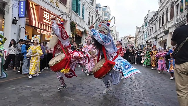 英歌舞大闹海南