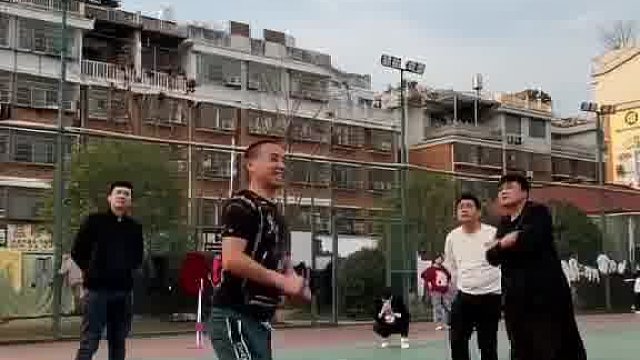 当你还能给予的时候别轻言放弃。只要你不放弃，一切皆有可能